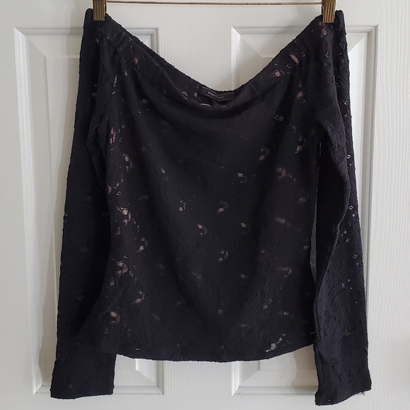 NWT BCBGmaxazria Alanis lace off the shoulder shirt Size Medium - Picture 1 of 7